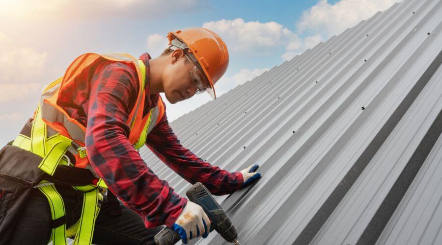 Owens Corning roofing contractor in Cozad, NE